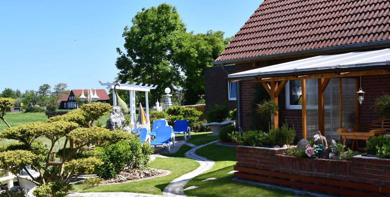 Garni Hotel-Pension Holum Нойхарлингерзиль Экстерьер фото